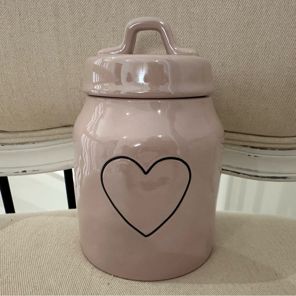 *SOLD* Rae Dunn Medium Pink Iridescent Canister Valentine’s Day Pink With Heart - Picture 1 of 6